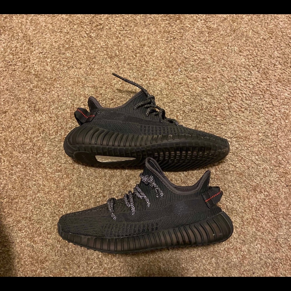 Yeezy Boost 350 Black non-reflective